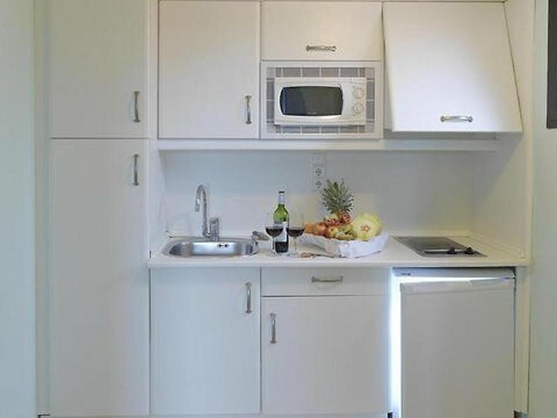 30E3BE9ADE8E2C7539AC2EE3CB0DE202