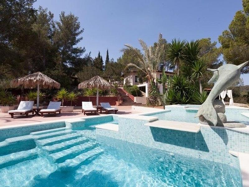 F66B9DAE86F7A124EDF0F840A66838D5