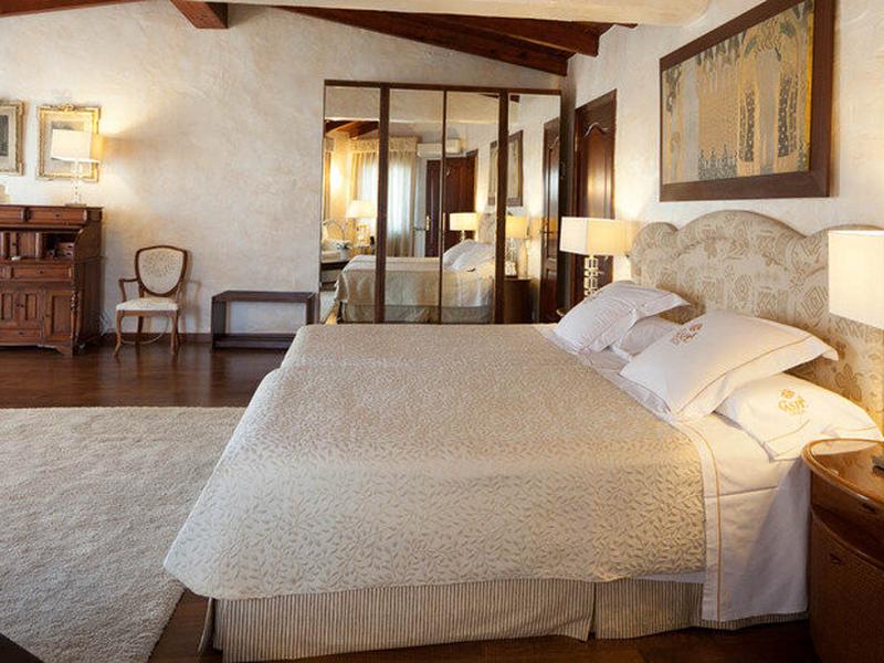 C2E739D563941C96915EA2EC5E472B47