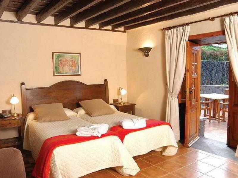 9DC3A77C7E7CFE004D4C14668B812E6E