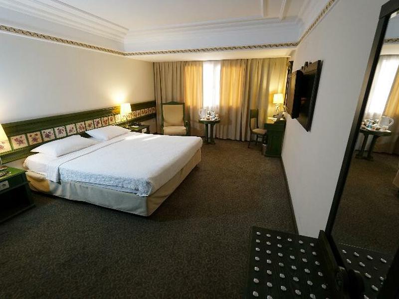 2A0330A71D369888C2BBE12B25CD7A3F