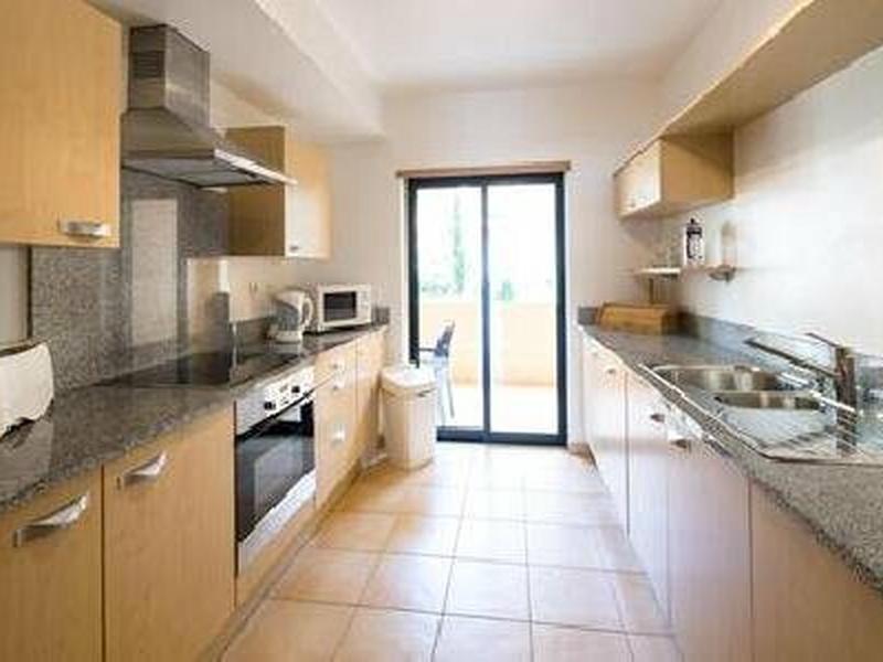 A95356DD795FA7EE9F40CA8E083F75BE