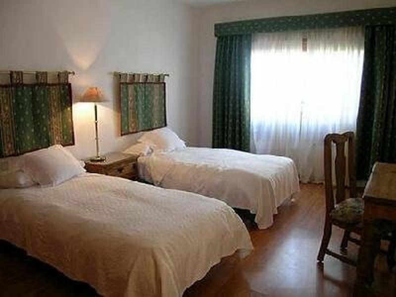 998EE34E1E269BD62F67CB39646D33FD