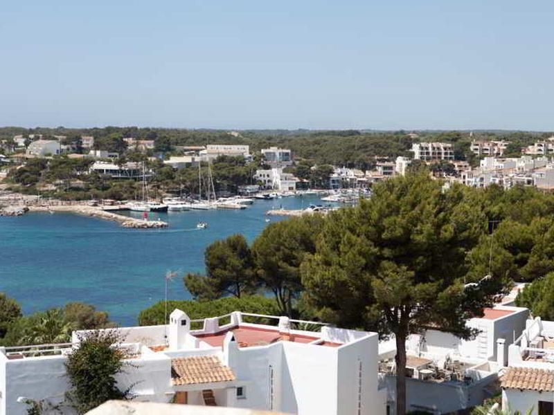 E98CFE4FCAD2943B325F27E70378E4AE