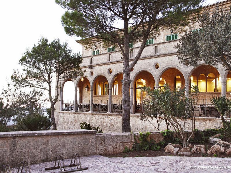 270A3BEAD26F4F227FB993E118DFD90D