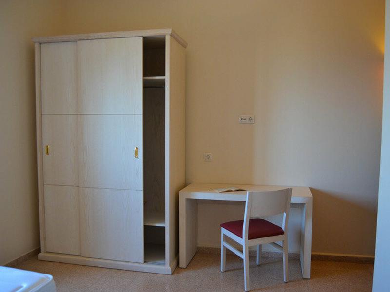 01B4829CF3A06C7B18BDFBC446616A0E