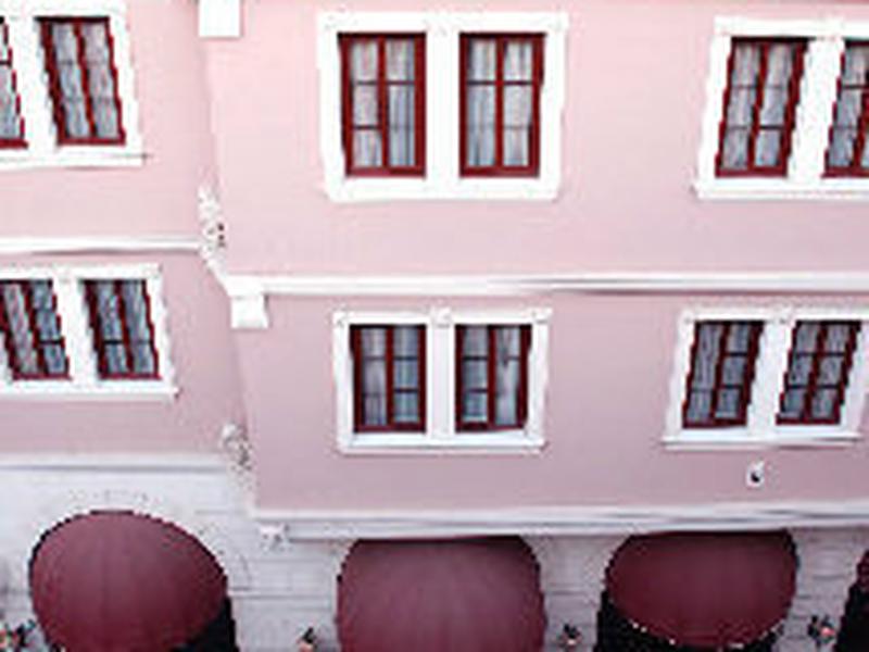 951E31625A54EC97D98FEA275F52D686