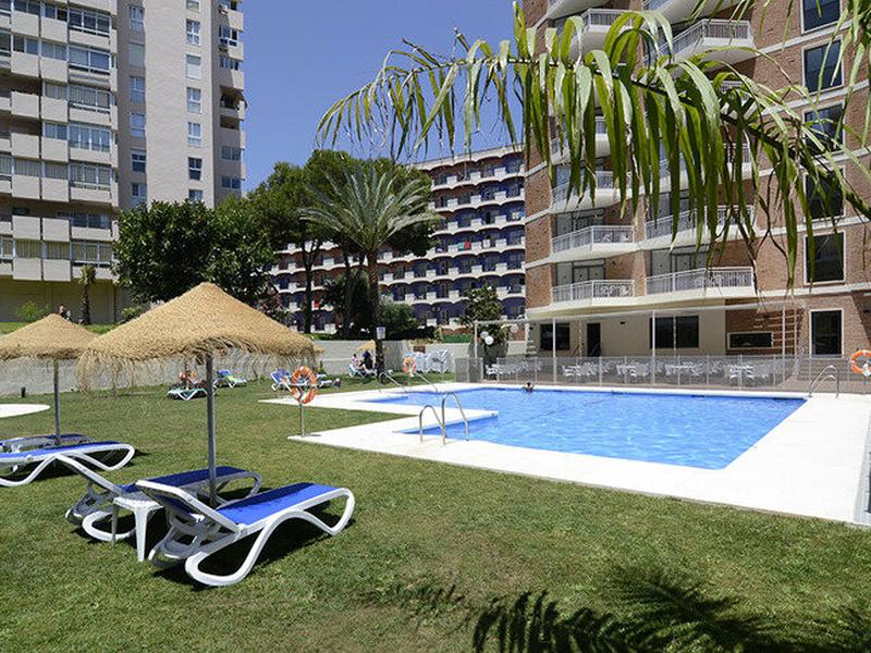 8004B11F7128DF37A185D85D5ECB6D1A