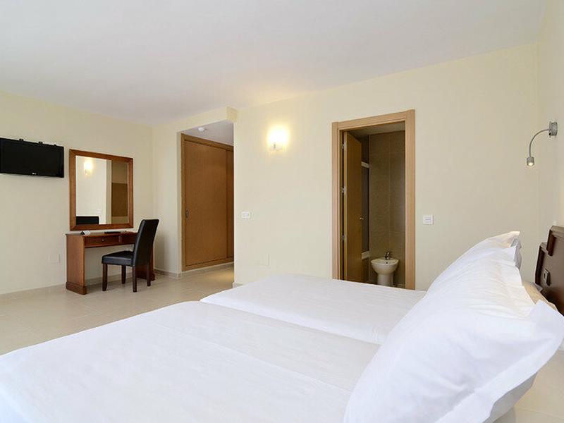 DA3F2F6348136EF0973EA7E2D2BD5205