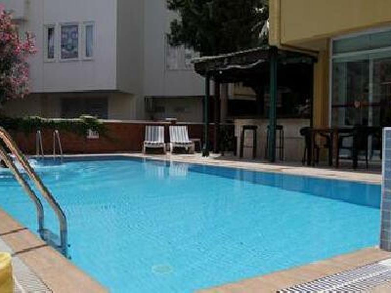 5D53158F6F12B769BDB2AE30664D3606