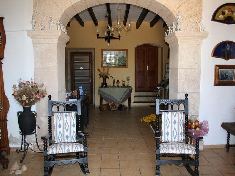 CE8A8E04FB2C0842C05C19E5630057BC