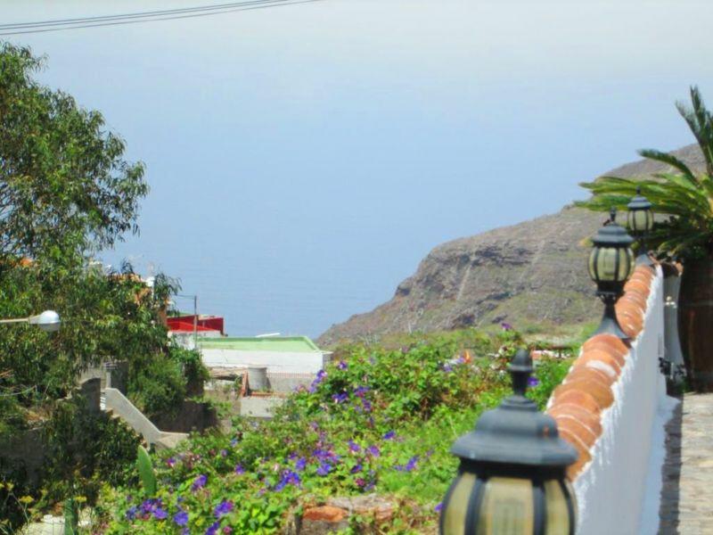 146DF8941B377A3D2E3CD85A4C60A896