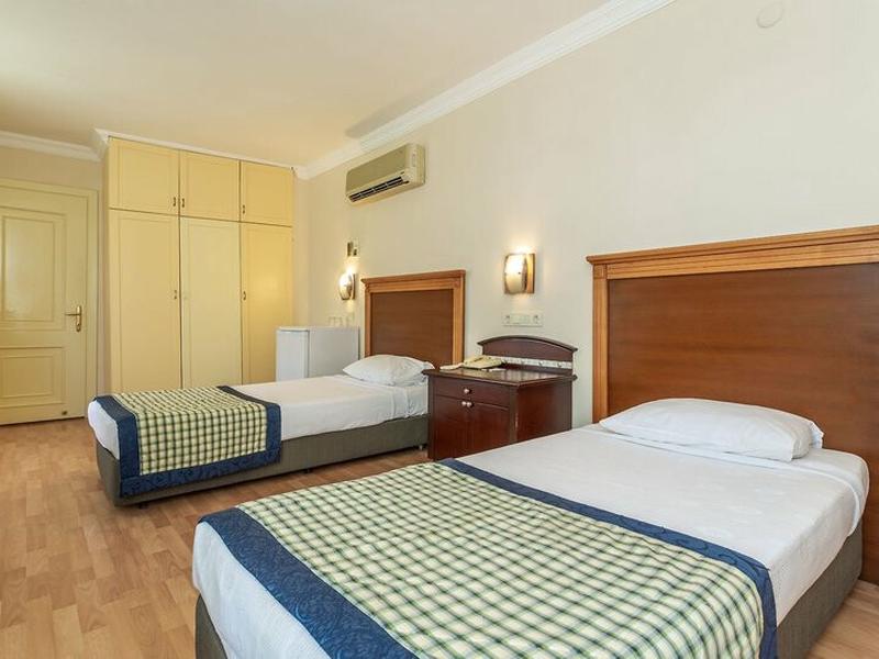 C0B3759240C7E68F1949CBABF9B4707F