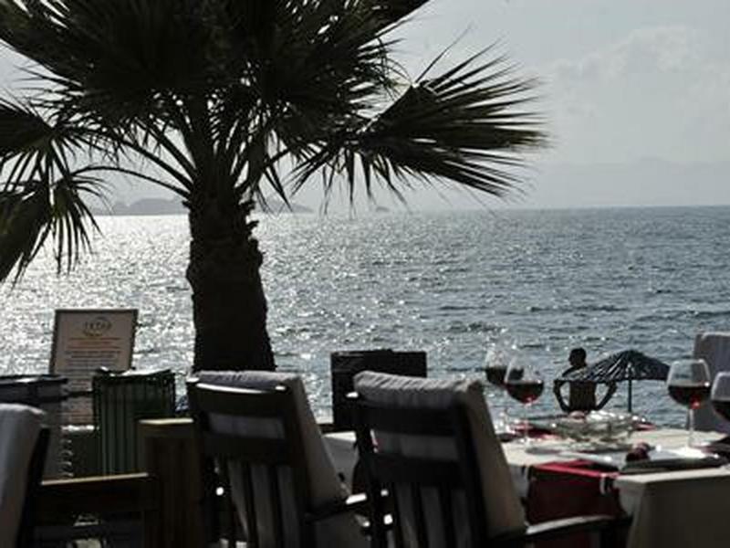 593FC0908D0DB5C35F81FED3E3B7F98D