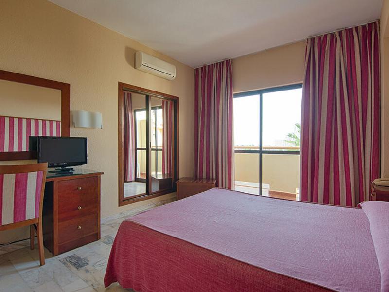 AC2C8F7F0A491D1B86C1C510F90AFD7B