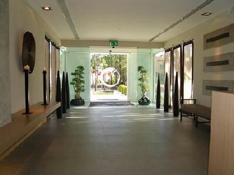 360A6FE3ABBC61D48A25B7D63429E3BA