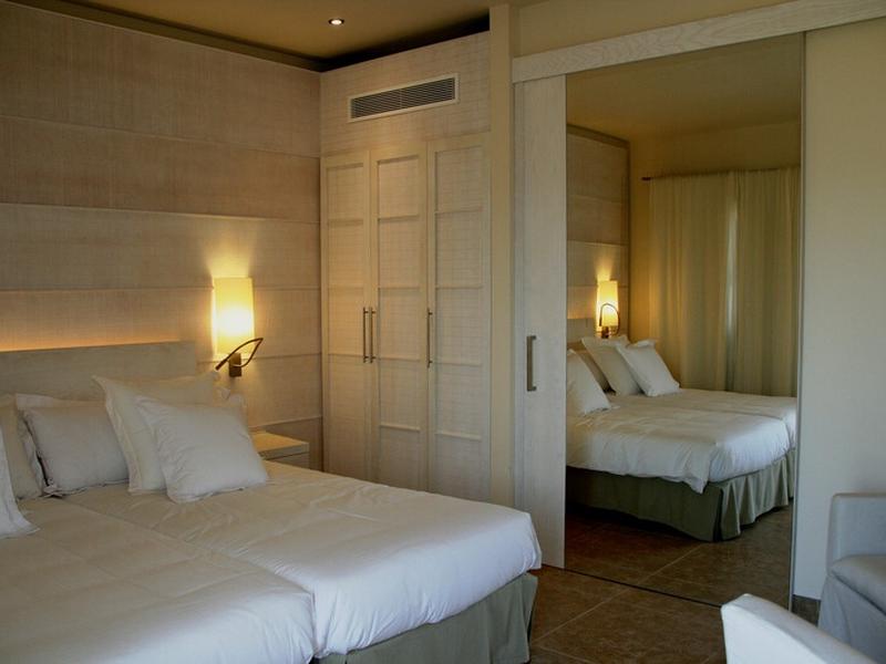 E6AFAD880804F8C6326C5D109F34244B