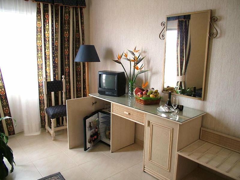 B78663068D5DD689698507E635399FA7