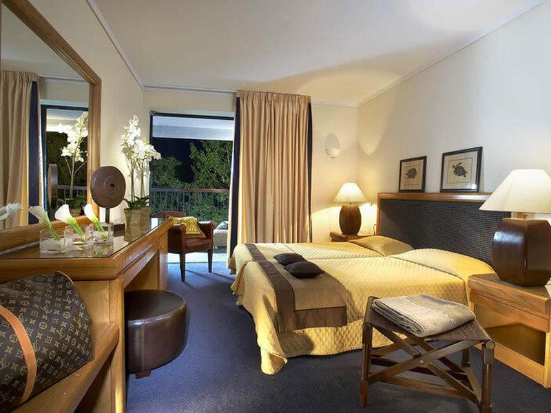 F77789FD6F69C1522CC645B65371B462