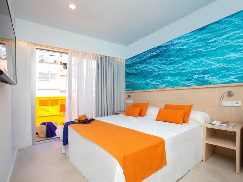 7FF0C8B1084B3370CA9C9AB626AA3A3C