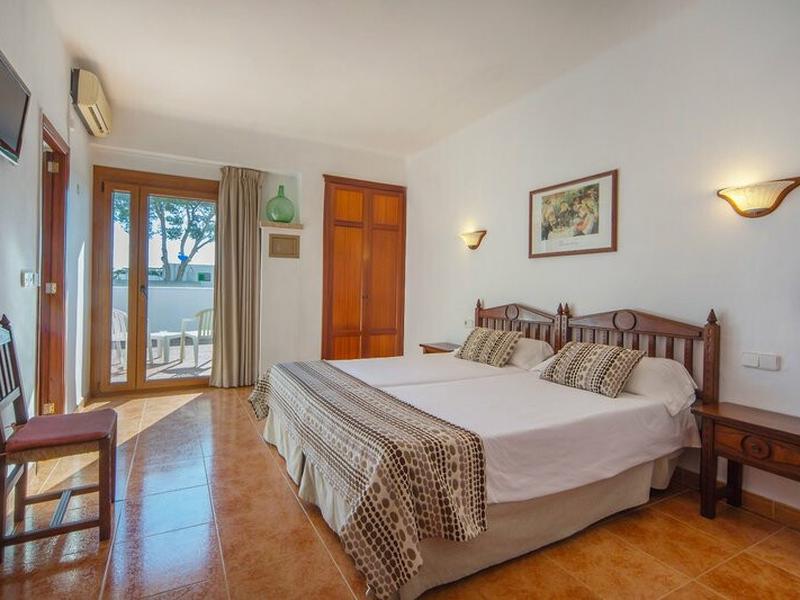 BB703F3010F1545DF849DDBA0C894124