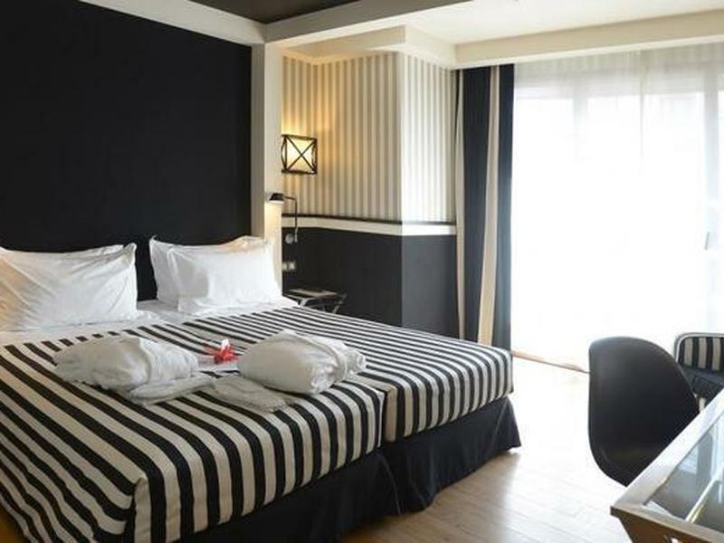 895F9539D4BCF7135D26C7327CF87B03