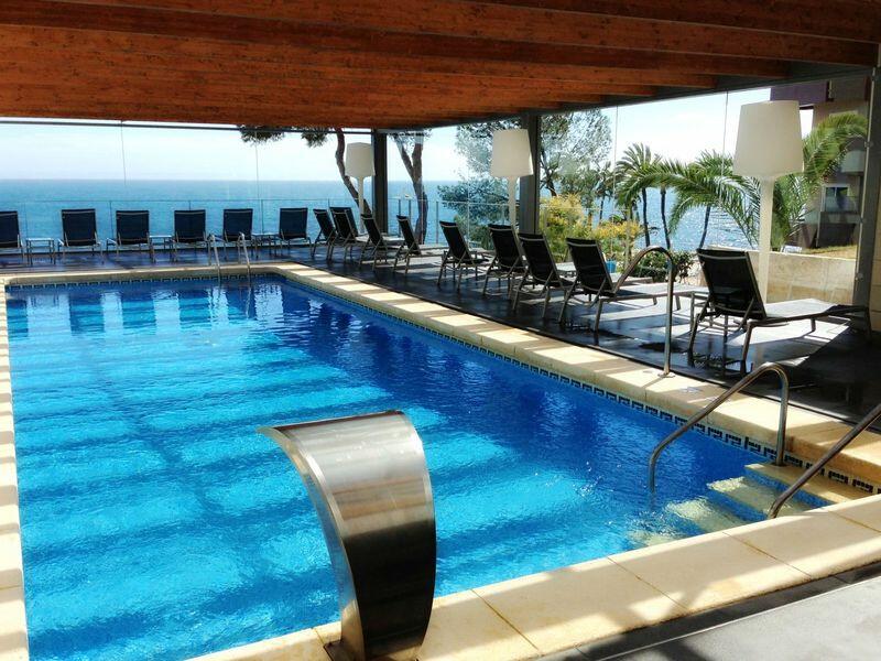 4F2B9223C0E44E58340DDD8D4AF2E320