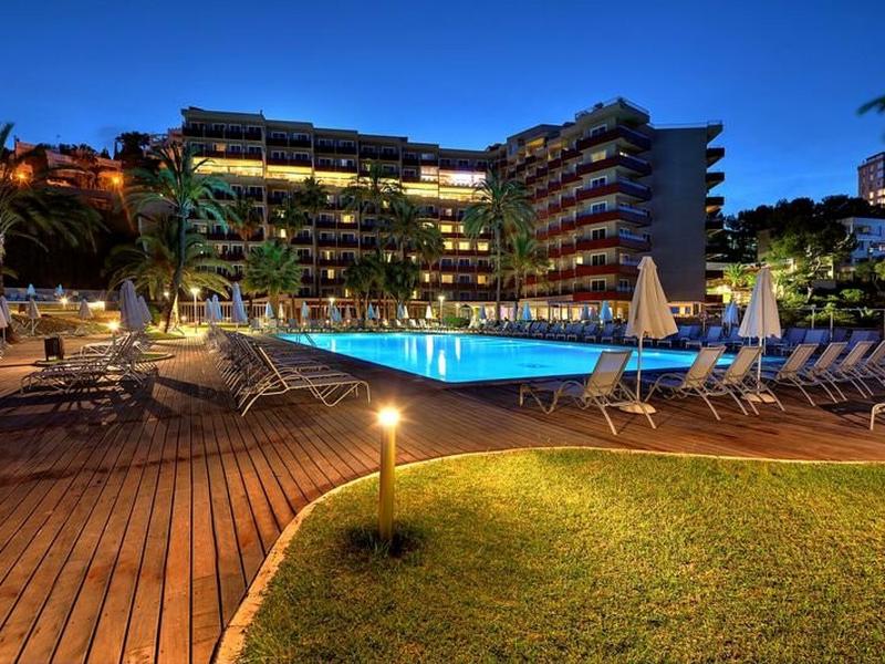 F6CFCBDE4A9E7732AAB175470E4D80FD