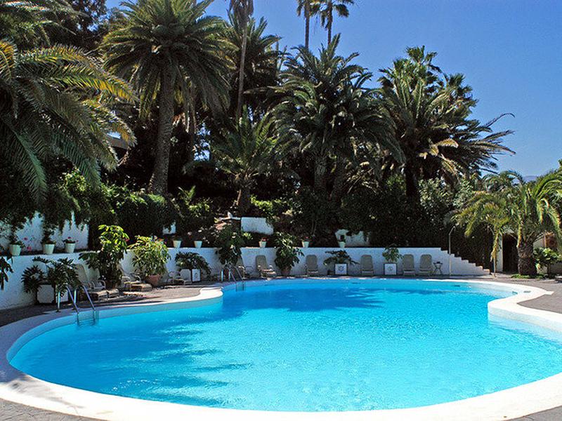 31EA5703A3F4CAD3587703E30112648E