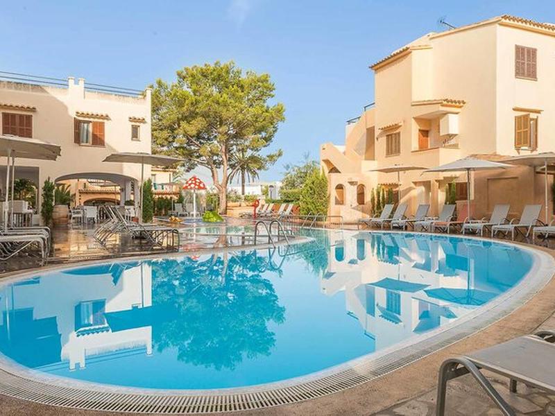 243BDC2BB91532E96E5EFAA6176338C2