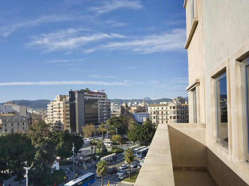 BE05F899B6626F97E833FAAF2233E4E9