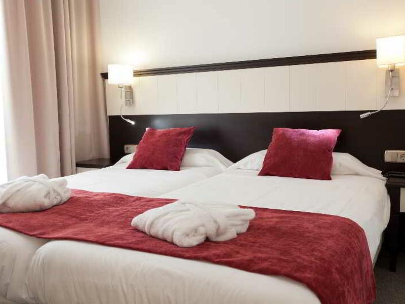 D8813CC2143F9CD25F44250F2263F785