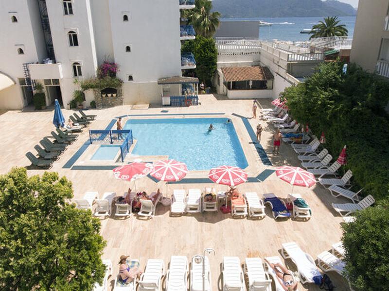 4B3252AA638C4888FB2068AEAF745D28