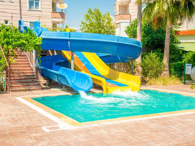 E63E37D6228D4C07E638FFADB45E1D6F