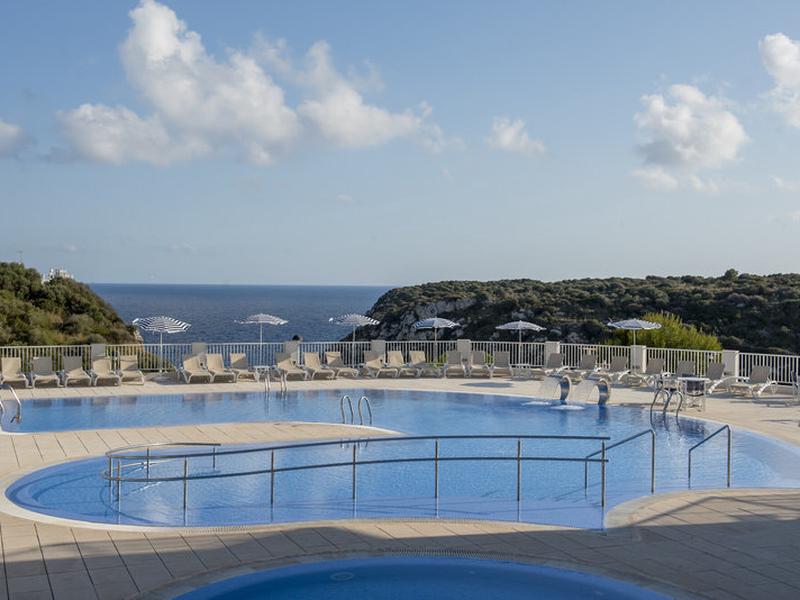 AE4CF77CCB13893FA177EC6275841839