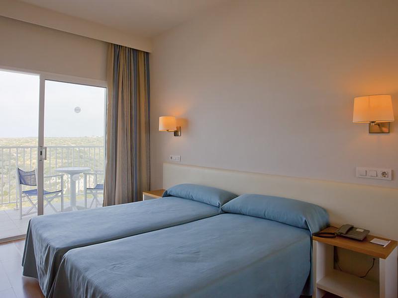 3F328E7B91C4D35C27B586A6B1AF4360