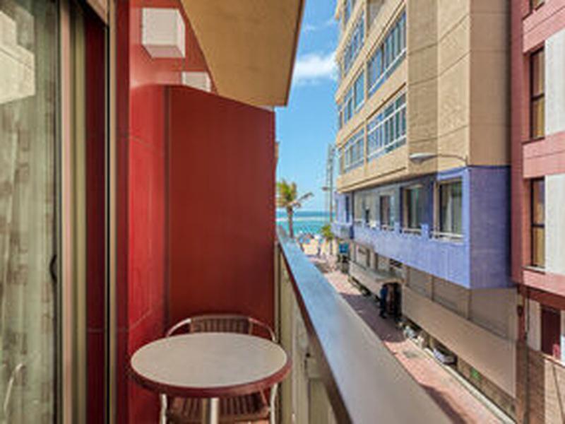 BC4CE08813730AD1E10ED18D4B5C8CEF