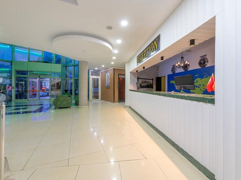 C326E78D3195F34A38E986ED5657A21F