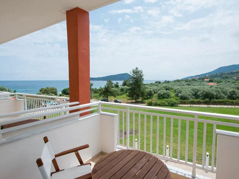 F1179DB0B5572A36558272F28DE3A42E