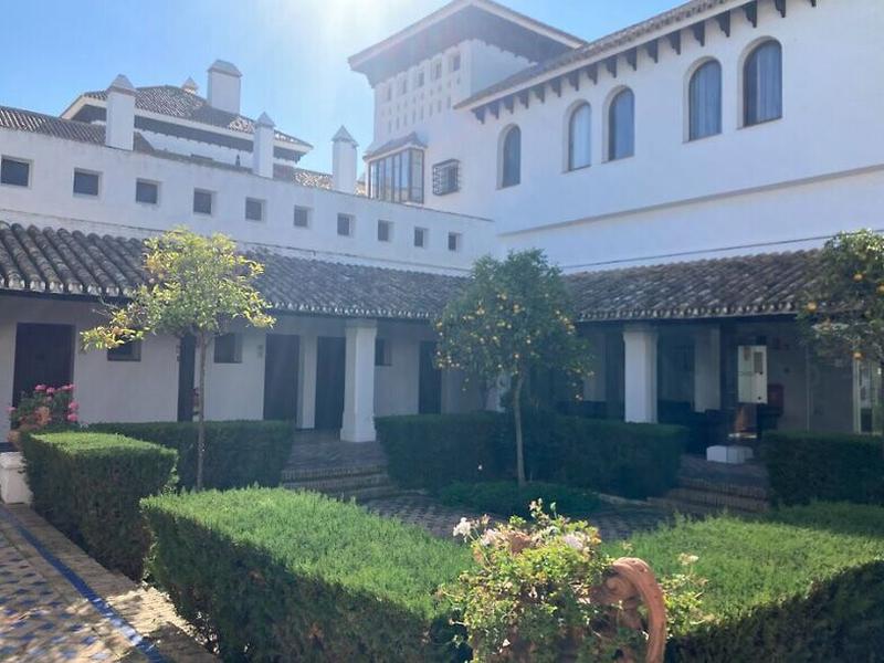 D57FDB388604C3F1E40479EB85CD7086