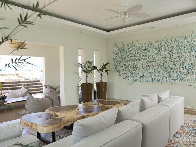 982DB659A0F644501DF6874EB81EE412