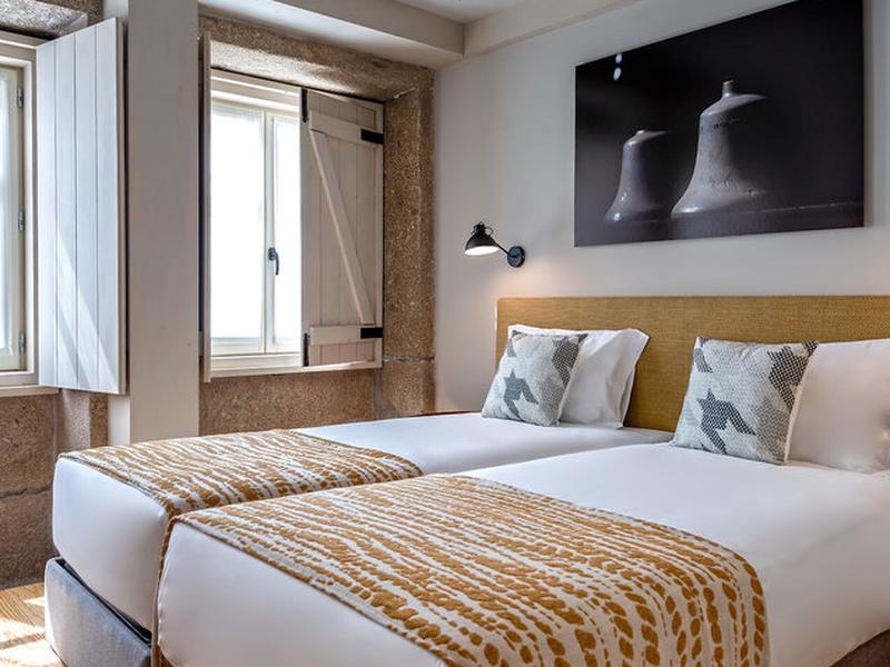 5949A04524418B3806AB1186B099D87E