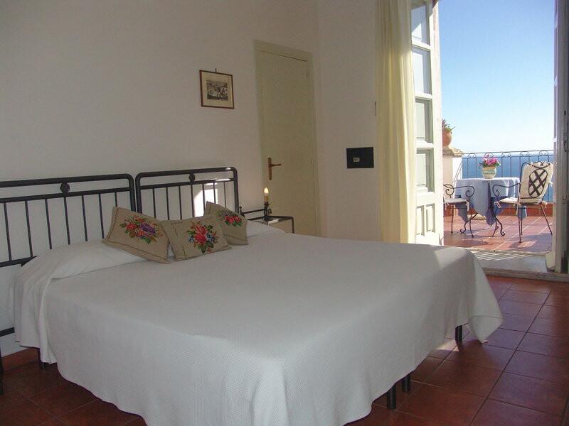 04F6705E92CA3C83D60E462E96D2972A