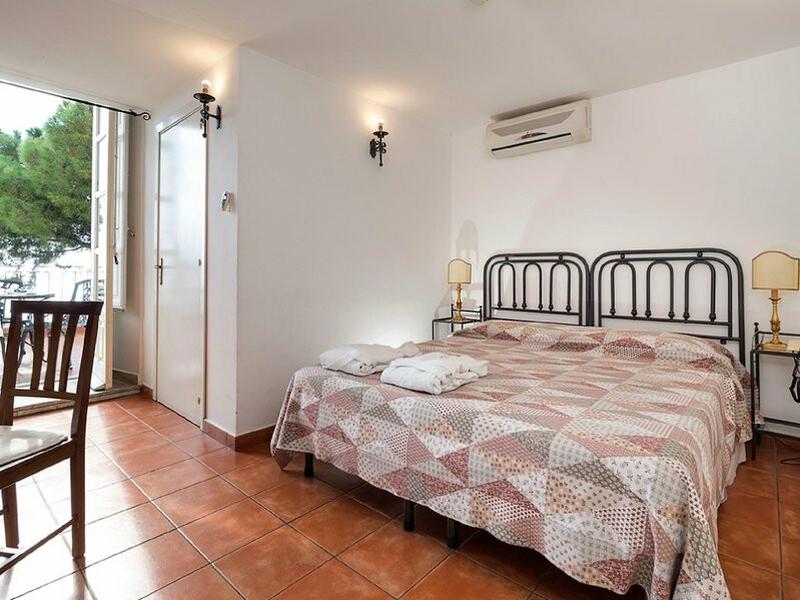 28CEE95CD3A92EA36705F6CEBF737B35