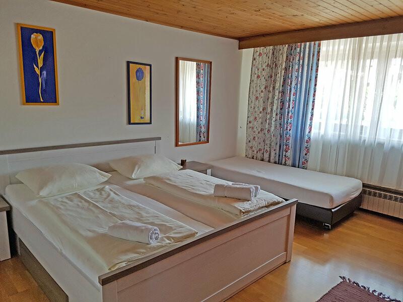 0E0DCAA9BD33E2E880232480FF7ADFE2