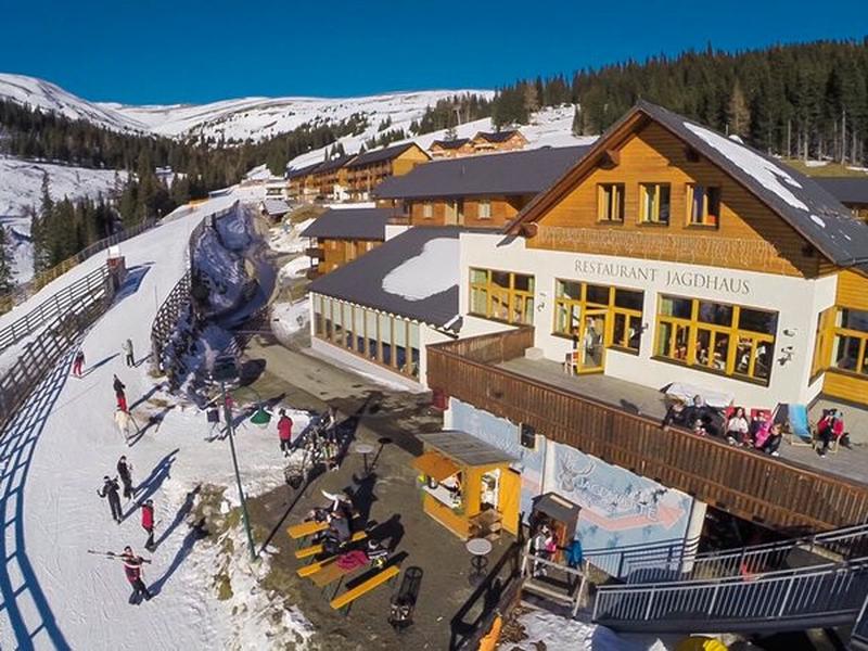 2BEE31323F17904333BC37F3617E98AA