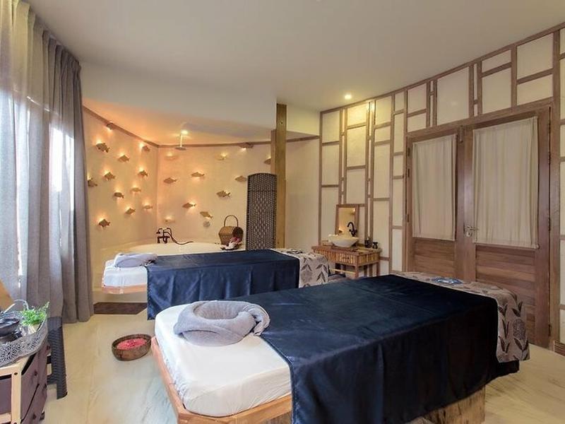 98BE039D53A44DDBE4F4D8BA0EED513A