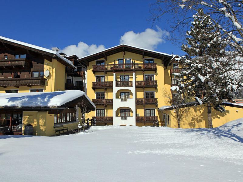 D6B7ECCBFA343FC979CFFC9F60A62D27