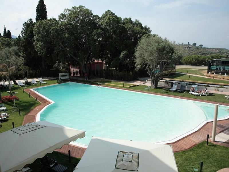 486FCCEEEAD5ACC324E7E5397A1CC17A