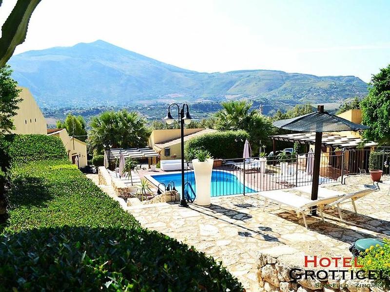 FF4F3F9861D19C46922B68CD8846AF30